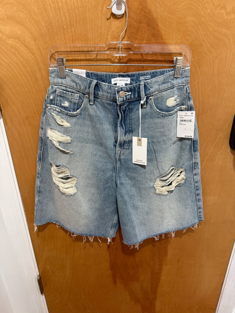 Good American Good Extreme Barrel Shorts - Picture 3 of 5